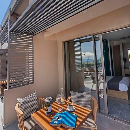Lilium Luxury Suites Aparthotel 5*
