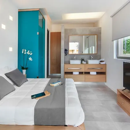 Lilium Luxury Suites 5* Agia Marina (Crete)