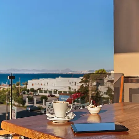 Lilium Luxury Suites Aparthotel Agia Marina (Crete)