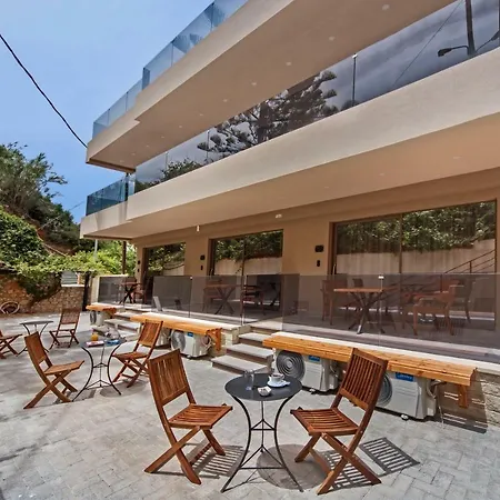 Lilium Luxury Suites 5* Agia Marina (Crete)