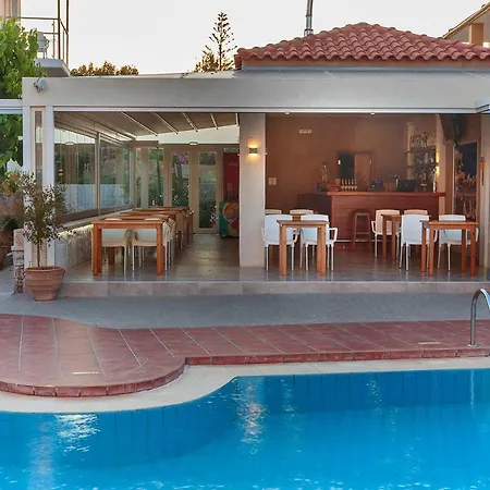 Aparthotel Lilium Luxury Suites Agia Marina (Crete)