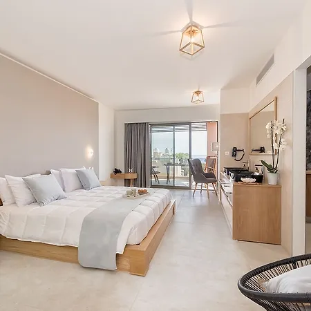 Aparthotel Lilium Luxury Suites